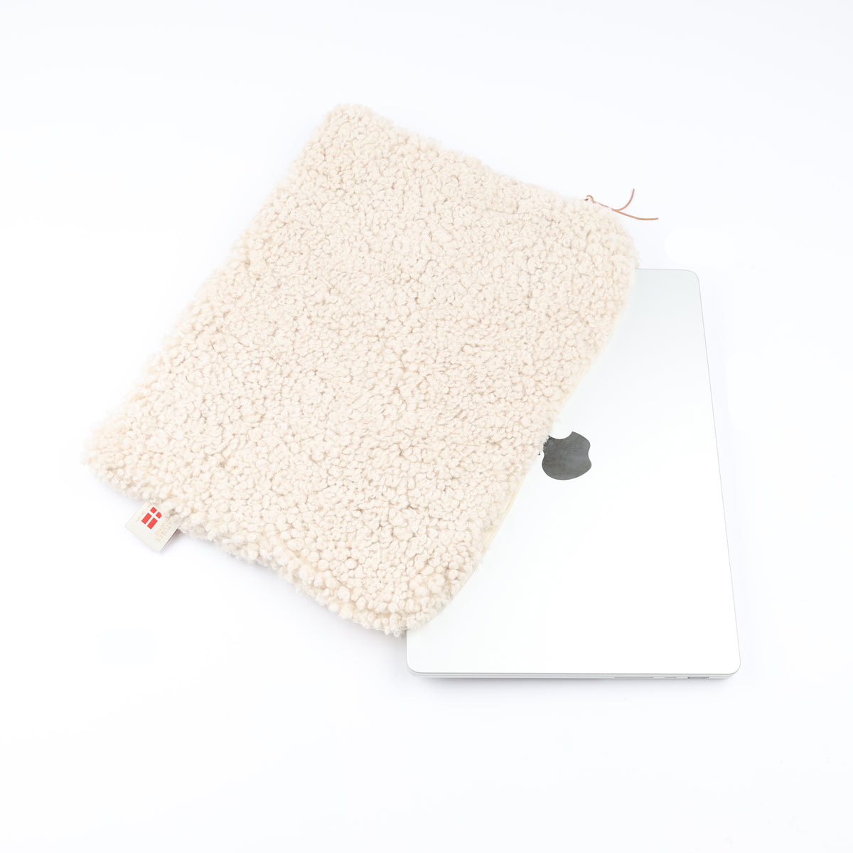 NATURES COLLECTION SHEEPSKIN COMPUTER SLEEVE
