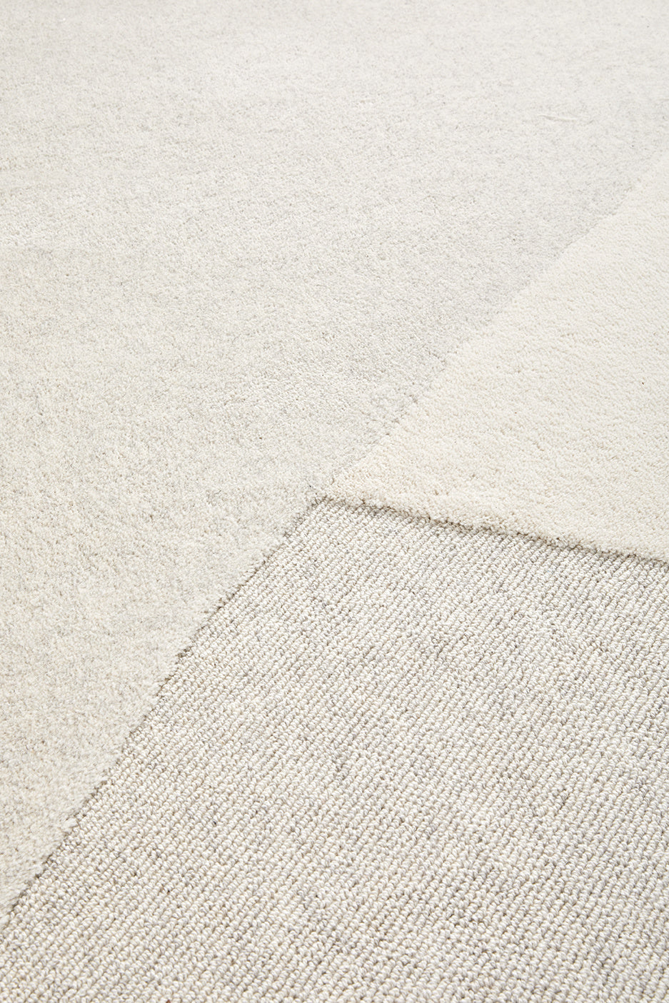 STUDIO FEMME WOOLEN CARPET ROSE