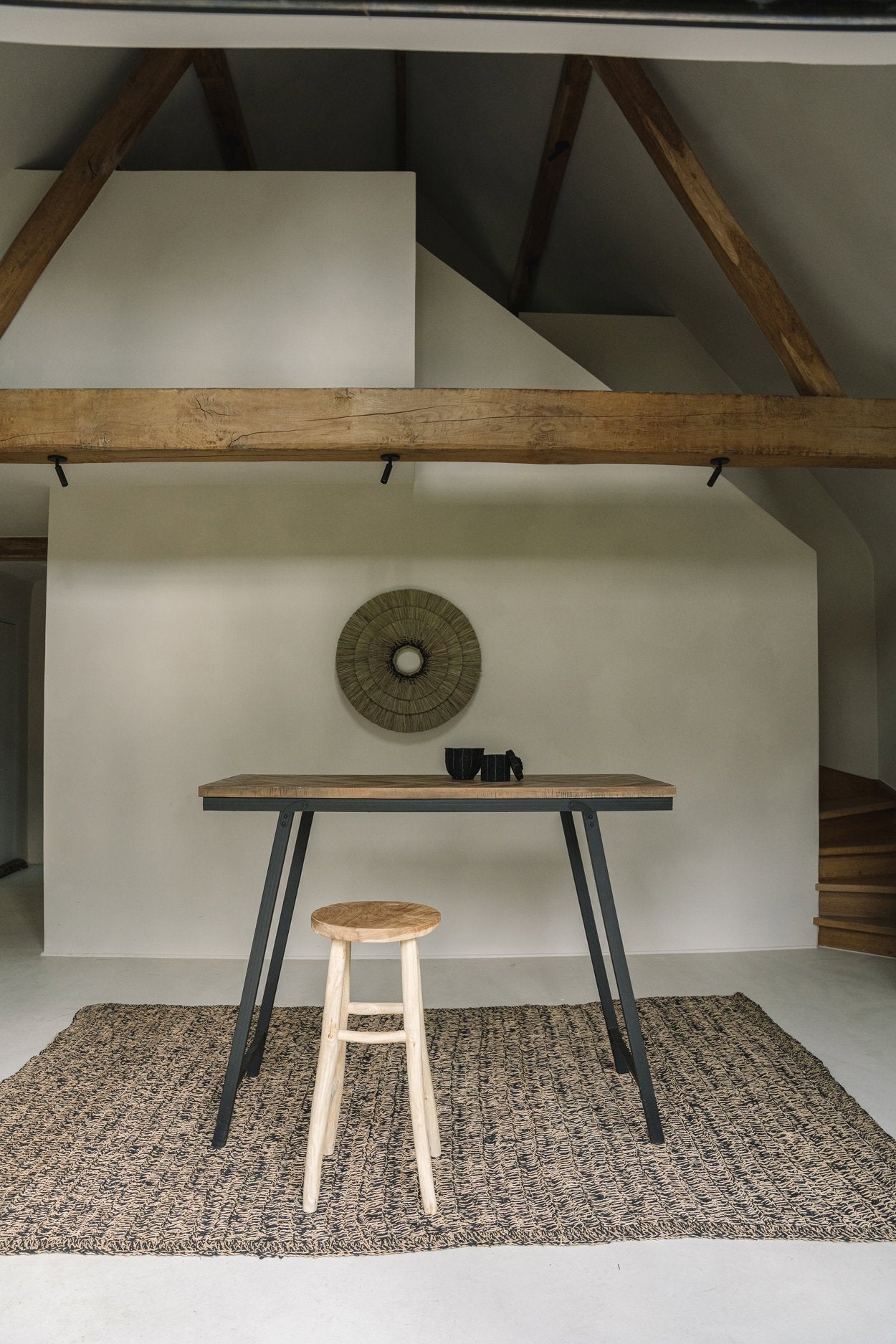 NATURES COLLECTION KEDUT BAR STOOL, NATURAL