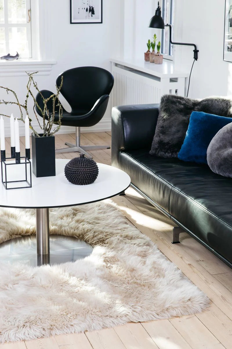 LONG WOOL SHEEPSKIN RUG