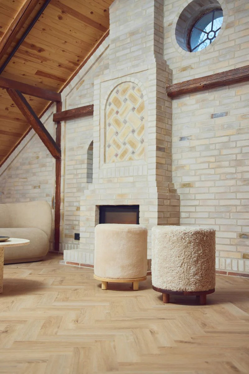 NATURES COLLECTION SIMON STOOL